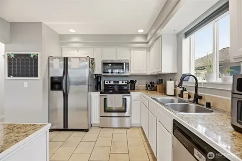 303 E Highland Drive Arlington WA 98223