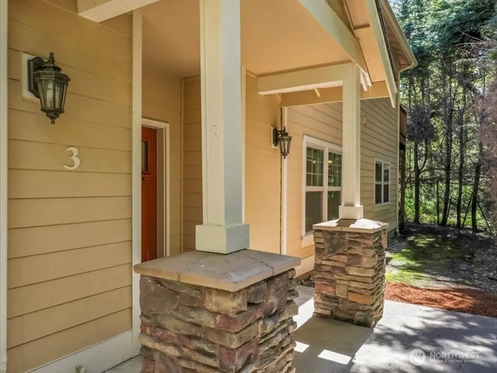 21900 SE 242nd Street Maple Valley WA 98038