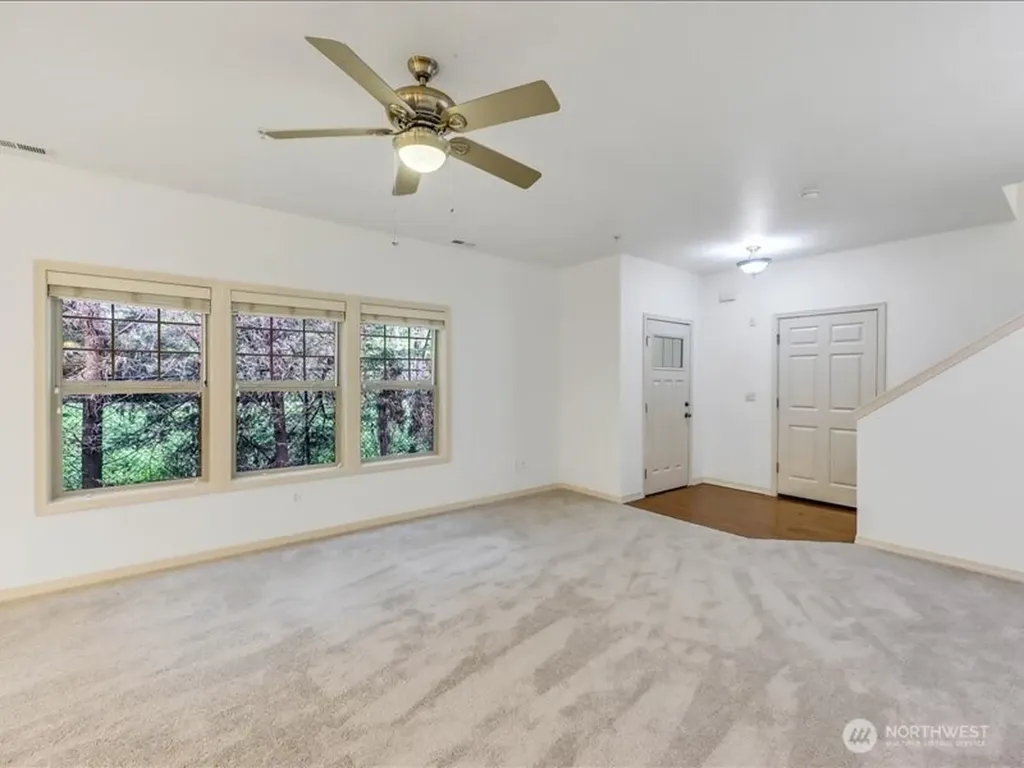 21900 SE 242nd Street Maple Valley WA 98038