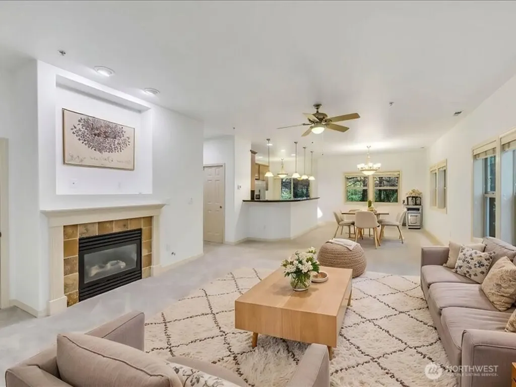 21900 SE 242nd Street Maple Valley WA 98038