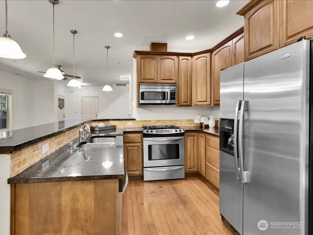 21900 SE 242nd Street Maple Valley WA 98038
