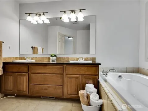 21900 SE 242nd Street Maple Valley WA 98038