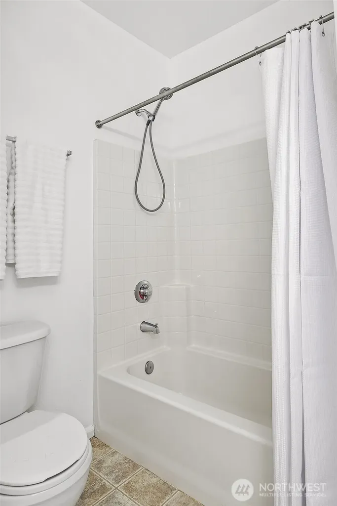 5802 Nathan Avenue SE Auburn WA 98092