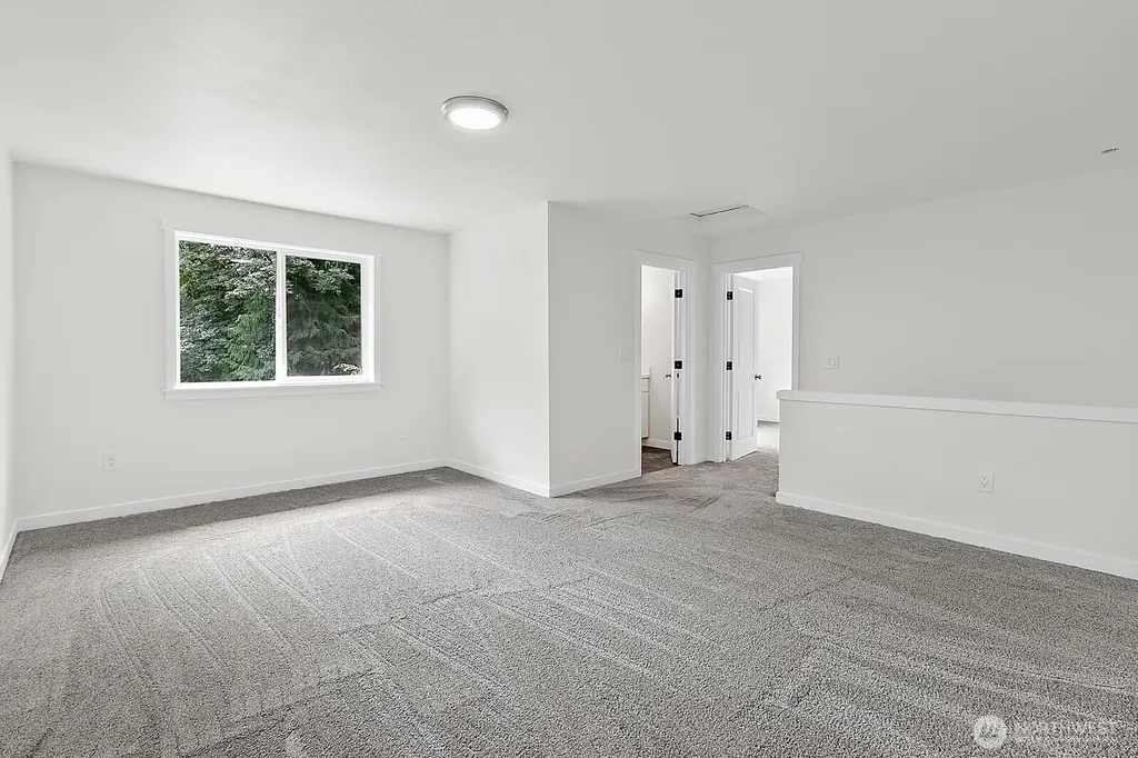 19019 SE 164th Street Renton WA 98058