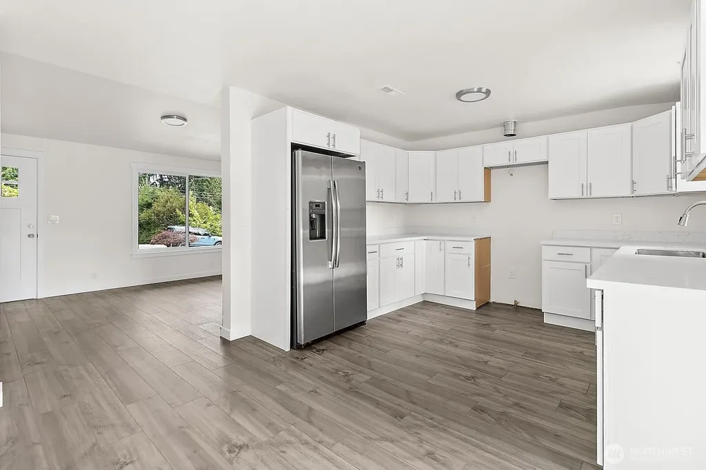 19019 SE 164th Street Renton WA 98058