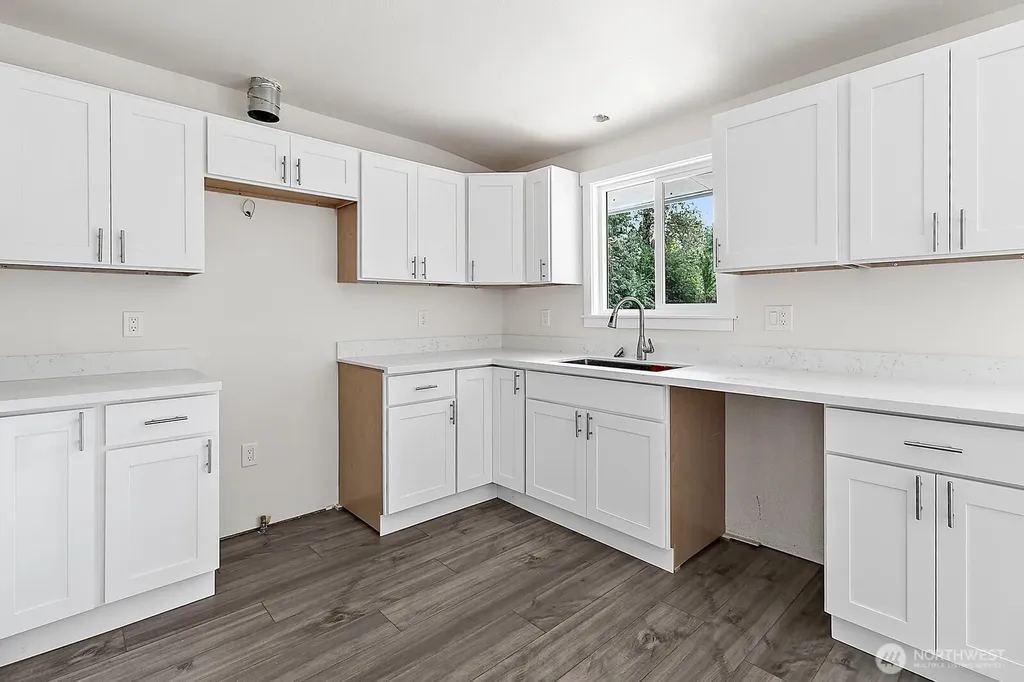 19019 SE 164th Street Renton WA 98058