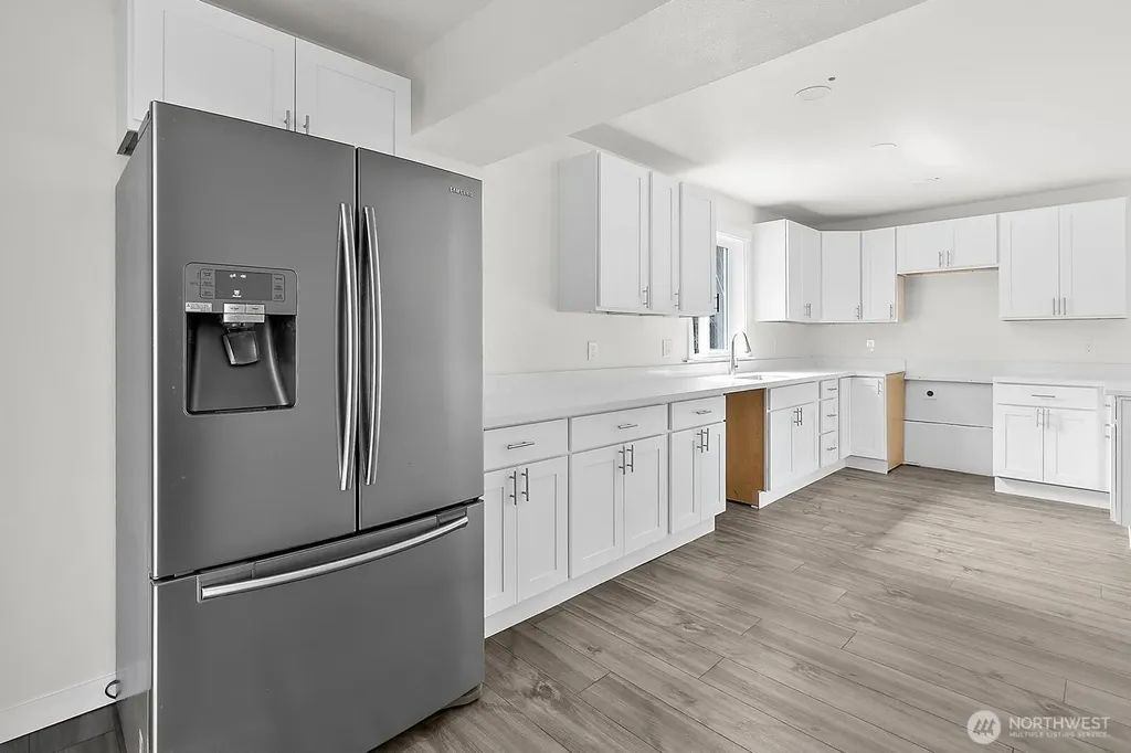 19019 SE 164th Street Renton WA 98058