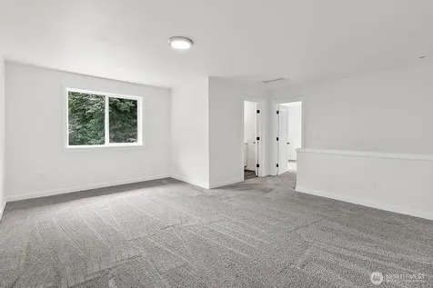 19019 SE 164th Street Renton WA 98058