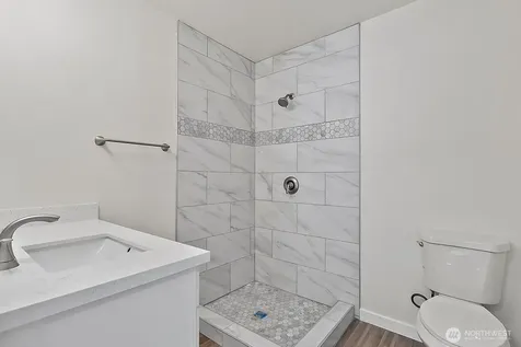 19019 SE 164th Street Renton WA 98058
