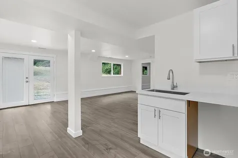 19019 SE 164th Street Renton WA 98058