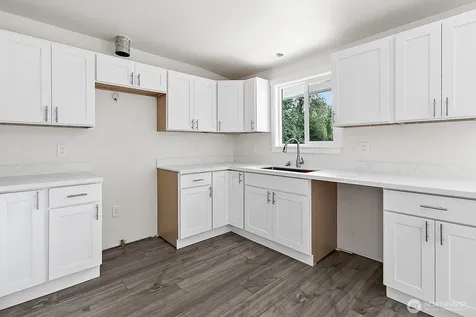 19019 SE 164th Street Renton WA 98058