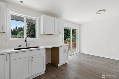 19019 SE 164th Street Renton WA 98058