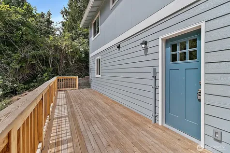 19019 SE 164th Street Renton WA 98058
