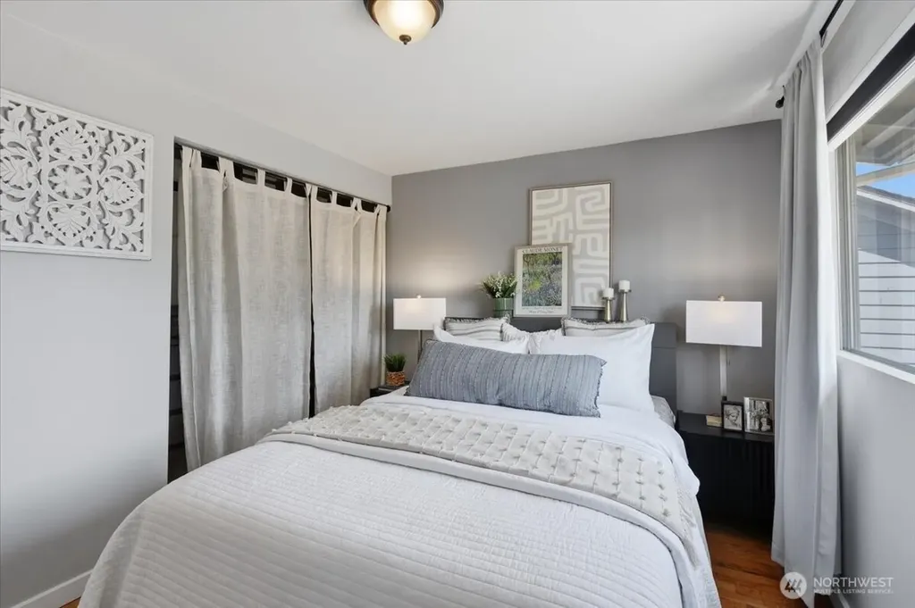 10236 11th Avenue SW Seattle WA 98146