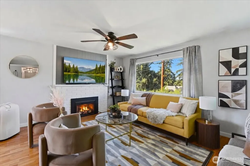 10236 11th Avenue SW Seattle WA 98146