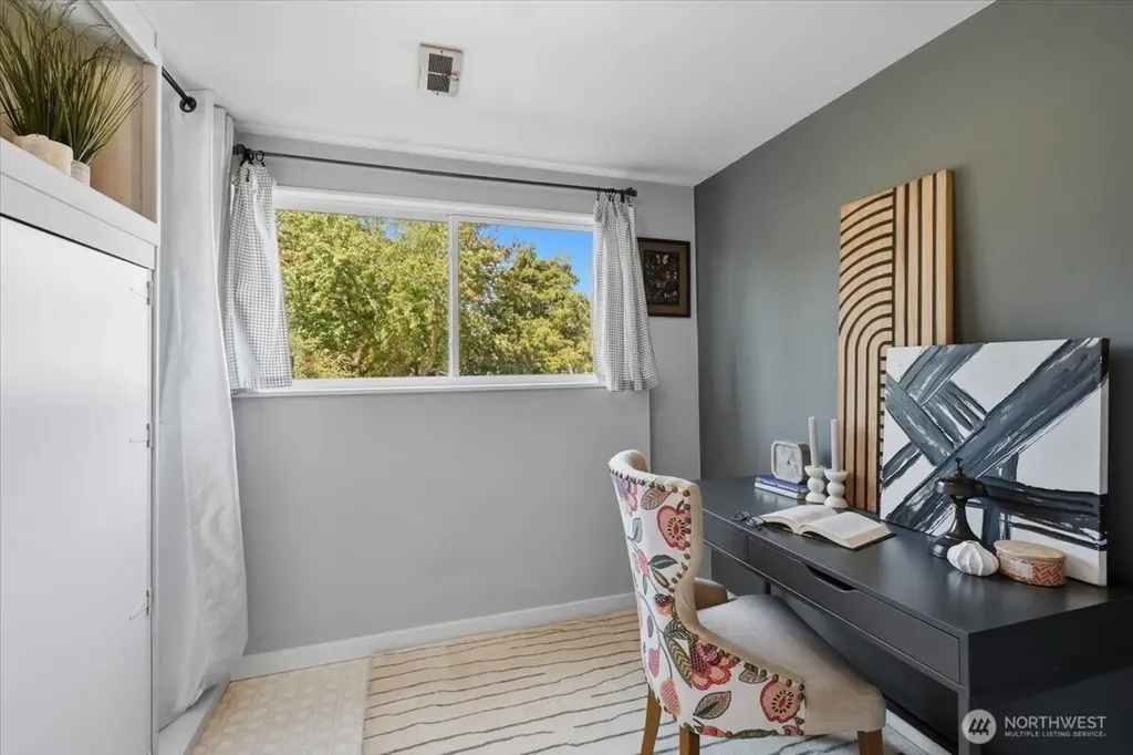 10236 11th Avenue SW Seattle WA 98146