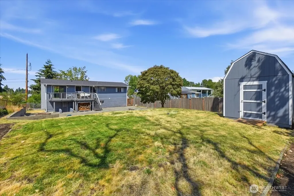 10236 11th Avenue SW Seattle WA 98146