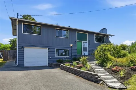 10236 11th Avenue SW Seattle WA 98146