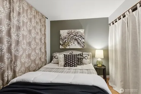 10236 11th Avenue SW Seattle WA 98146