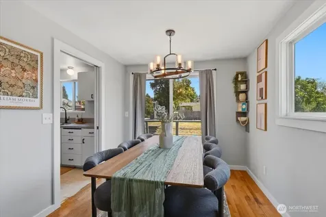 10236 11th Avenue SW Seattle WA 98146