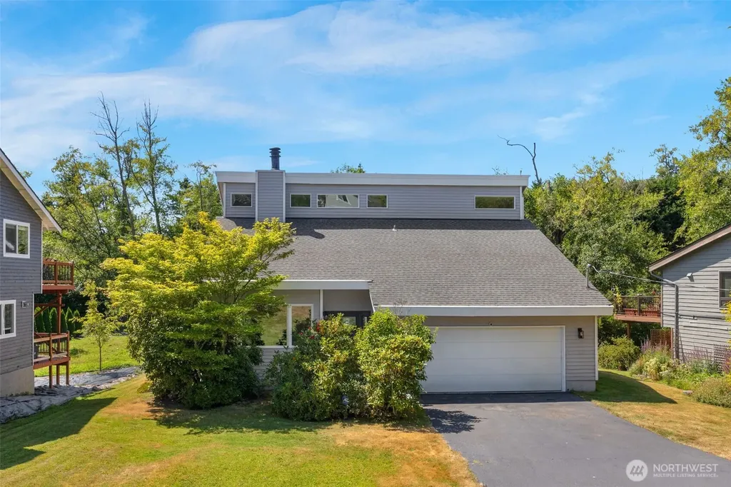 10128 63rd Place W Mukilteo WA 98275