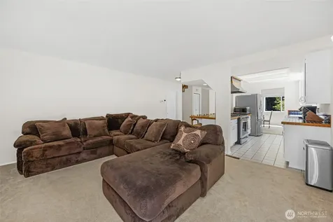 10128 63rd Place W Mukilteo WA 98275