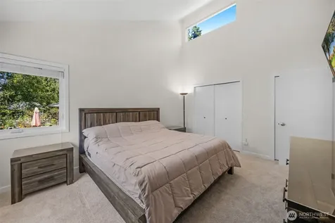 10128 63rd Place W Mukilteo WA 98275