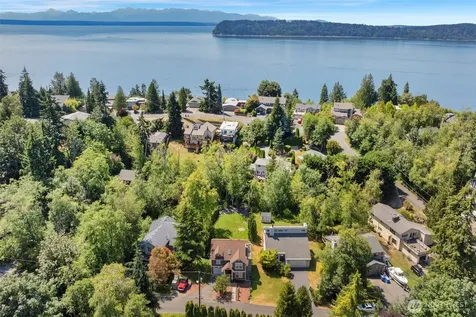 10128 63rd Place W Mukilteo WA 98275