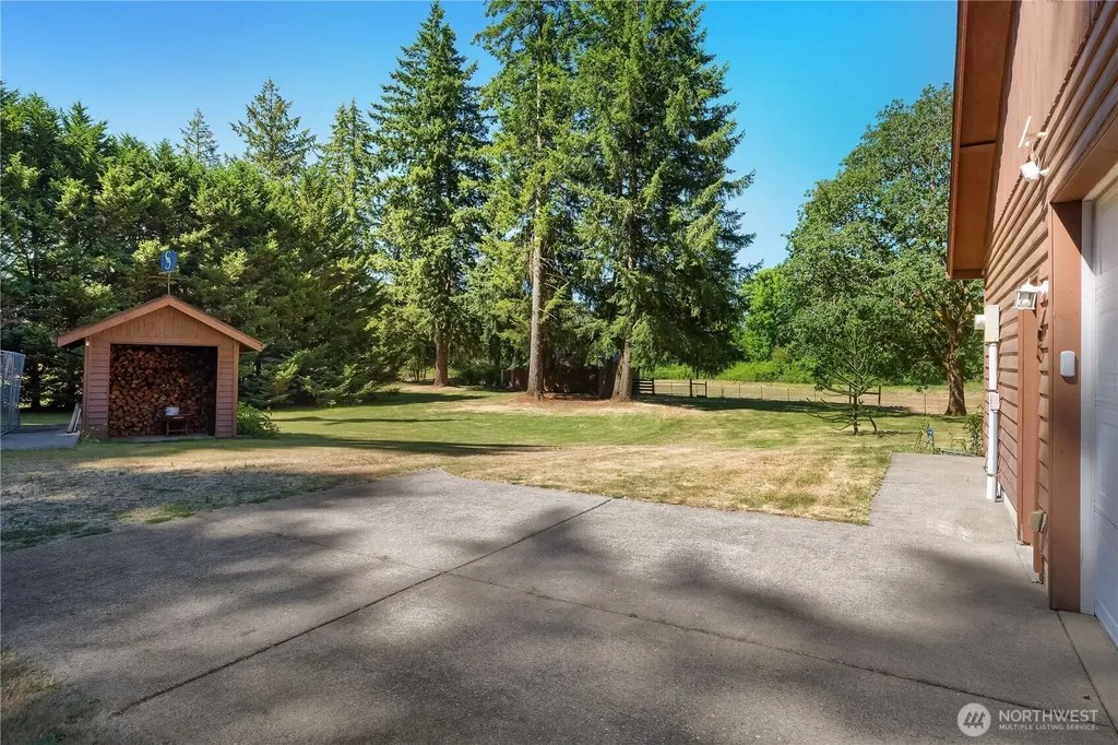 18121 Mi Lane SW Rochester WA 98579