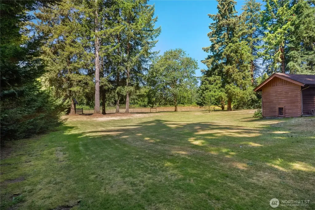 18121 Mi Lane SW Rochester WA 98579