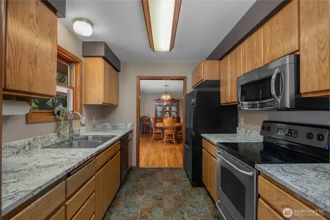 18121 Mi Lane SW Rochester WA 98579