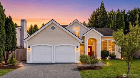 25723 SE 40th Street Sammamish WA 98029
