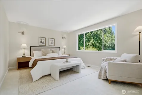 25723 SE 40th Street Sammamish WA 98029