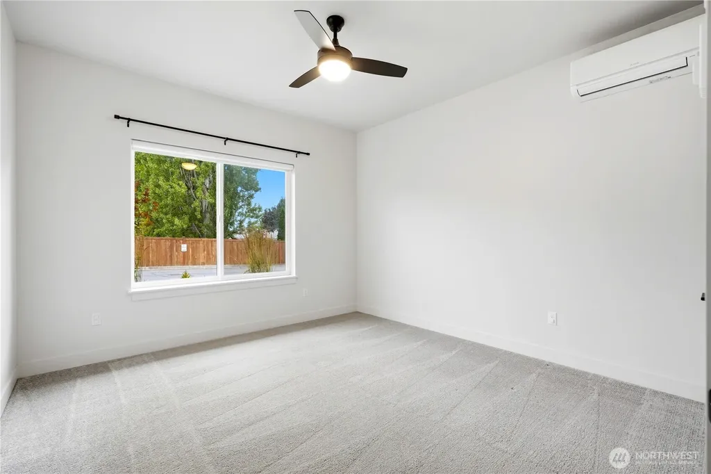 1721 Hillcrest Parkway Mount Vernon WA 98274