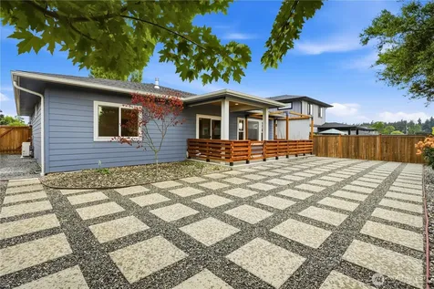 1721 Hillcrest Parkway Mount Vernon WA 98274