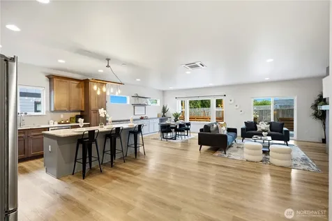 1721 Hillcrest Parkway Mount Vernon WA 98274