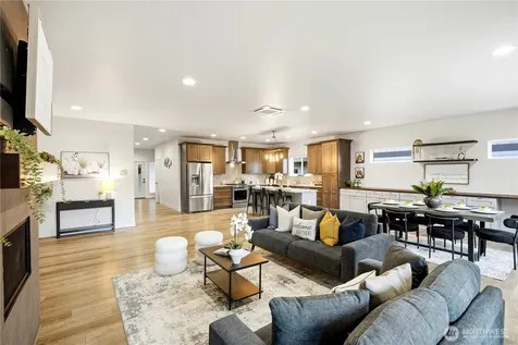 1721 Hillcrest Parkway Mount Vernon WA 98274