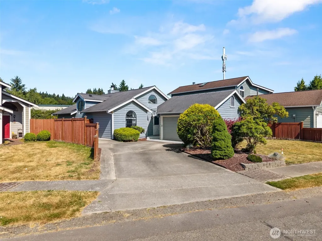 7612 Colony Court NE Bremerton WA 98311