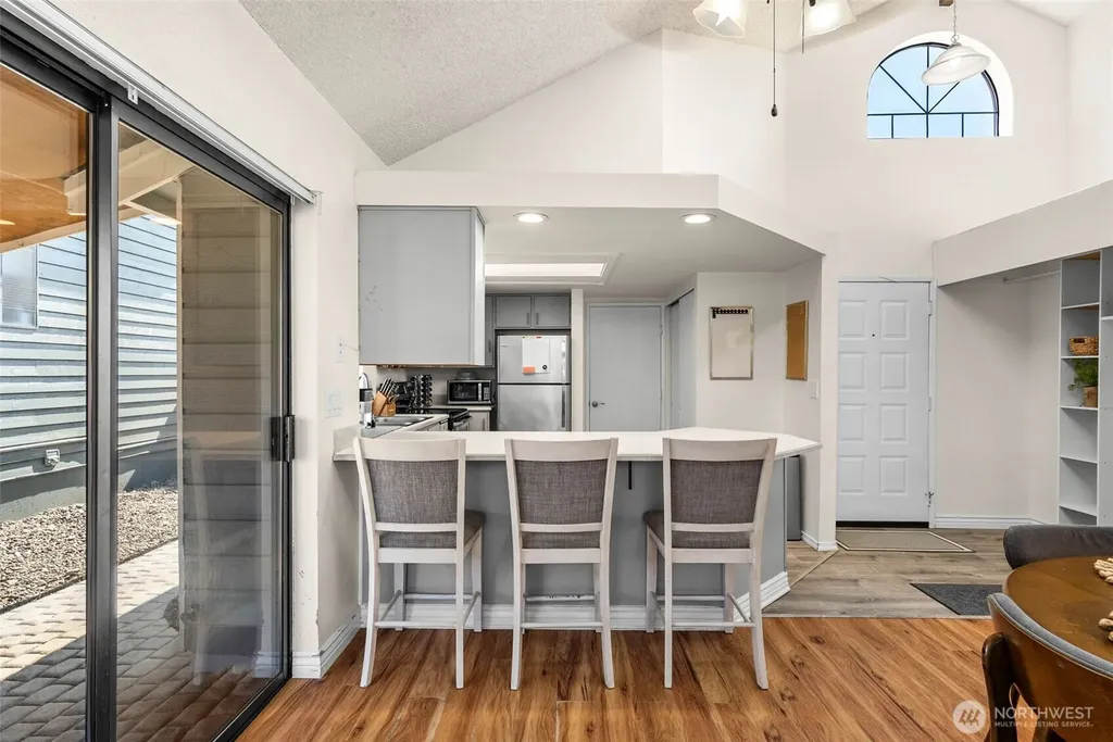 7612 Colony Court NE Bremerton WA 98311