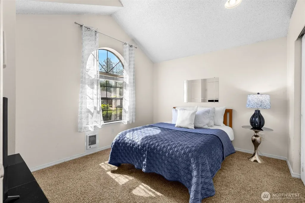 7612 Colony Court NE Bremerton WA 98311