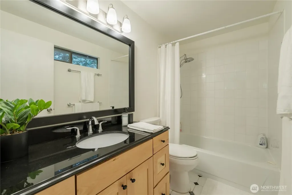 8005 NE 120th Street Kirkland WA 98034