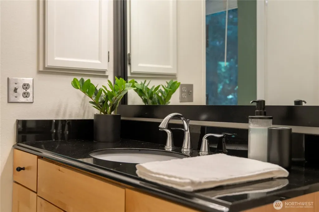 8005 NE 120th Street Kirkland WA 98034