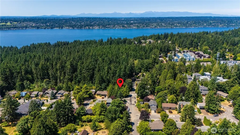 8005 NE 120th Street Kirkland WA 98034