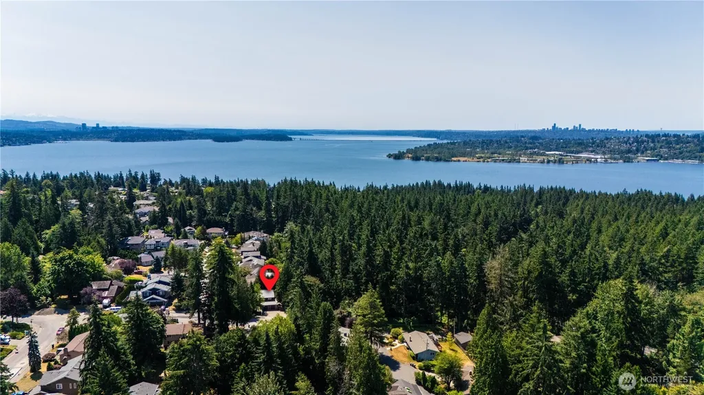 8005 NE 120th Street Kirkland WA 98034