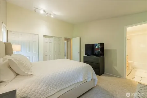 8005 NE 120th Street Kirkland WA 98034