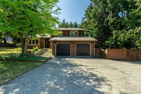 8005 NE 120th Street Kirkland WA 98034