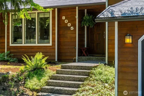 8005 NE 120th Street Kirkland WA 98034