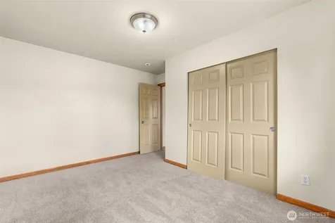 14864 89th Avenue SE Yelm WA 98597