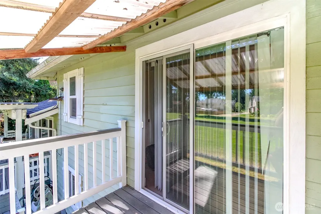 1301 Bel Air Road Tacoma WA 98406