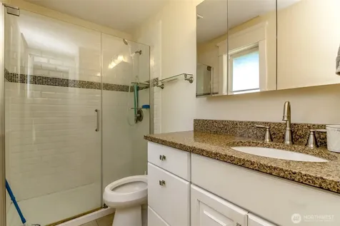 1301 Bel Air Road Tacoma WA 98406